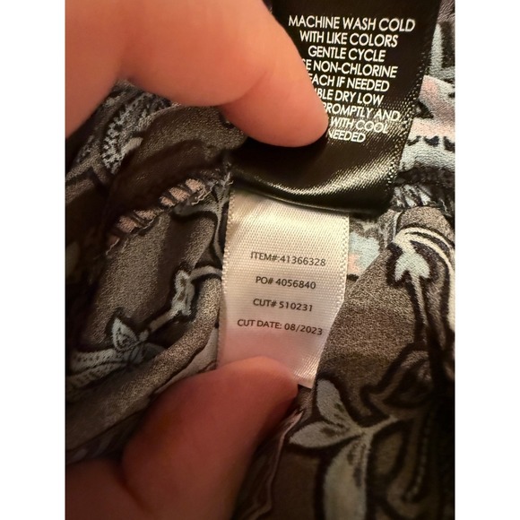 Torrid Harper Floral Blouse Size 2X Gray Purple Blue Short Sleeve V-Neck Boho - Picture 5 of 7